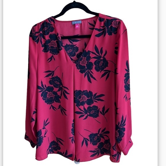 Vince Camuto Tops - Vince Camuto Red/Black Floral Long Sleeve Blouse Size M